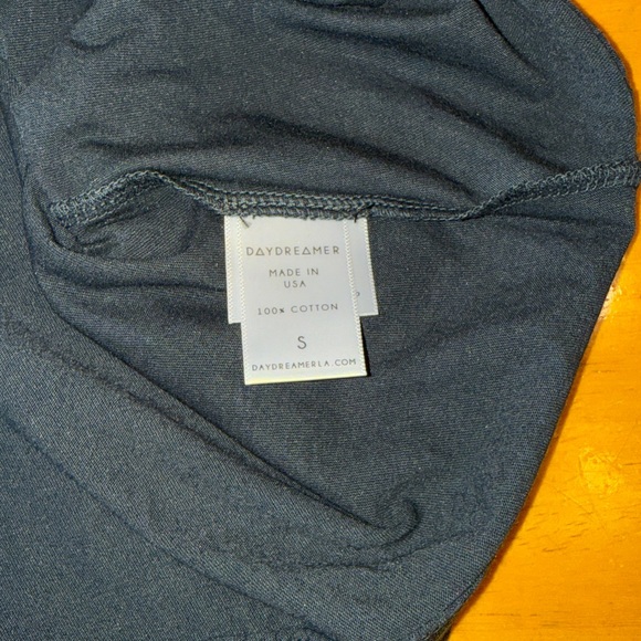 Daydreamer Elton John t-shirt. Size Small - Picture 5 of 9